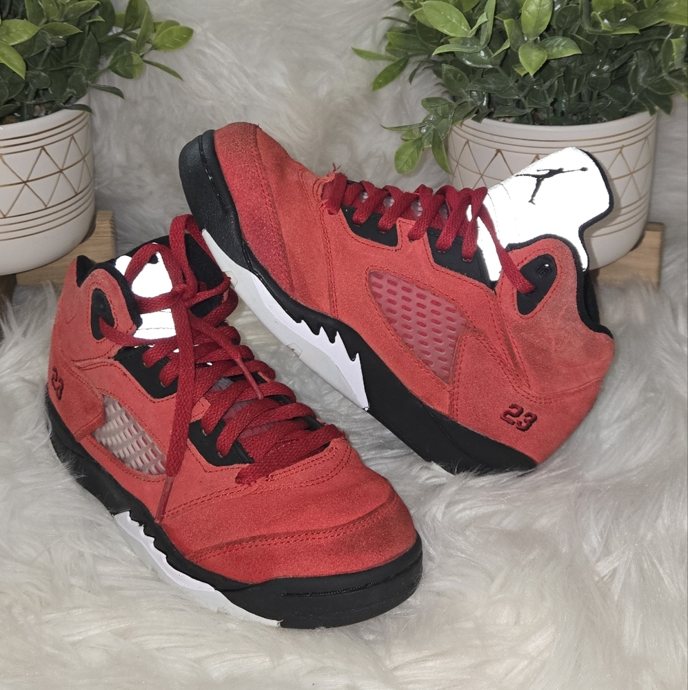 Red and Black Air Jordan Retro 5